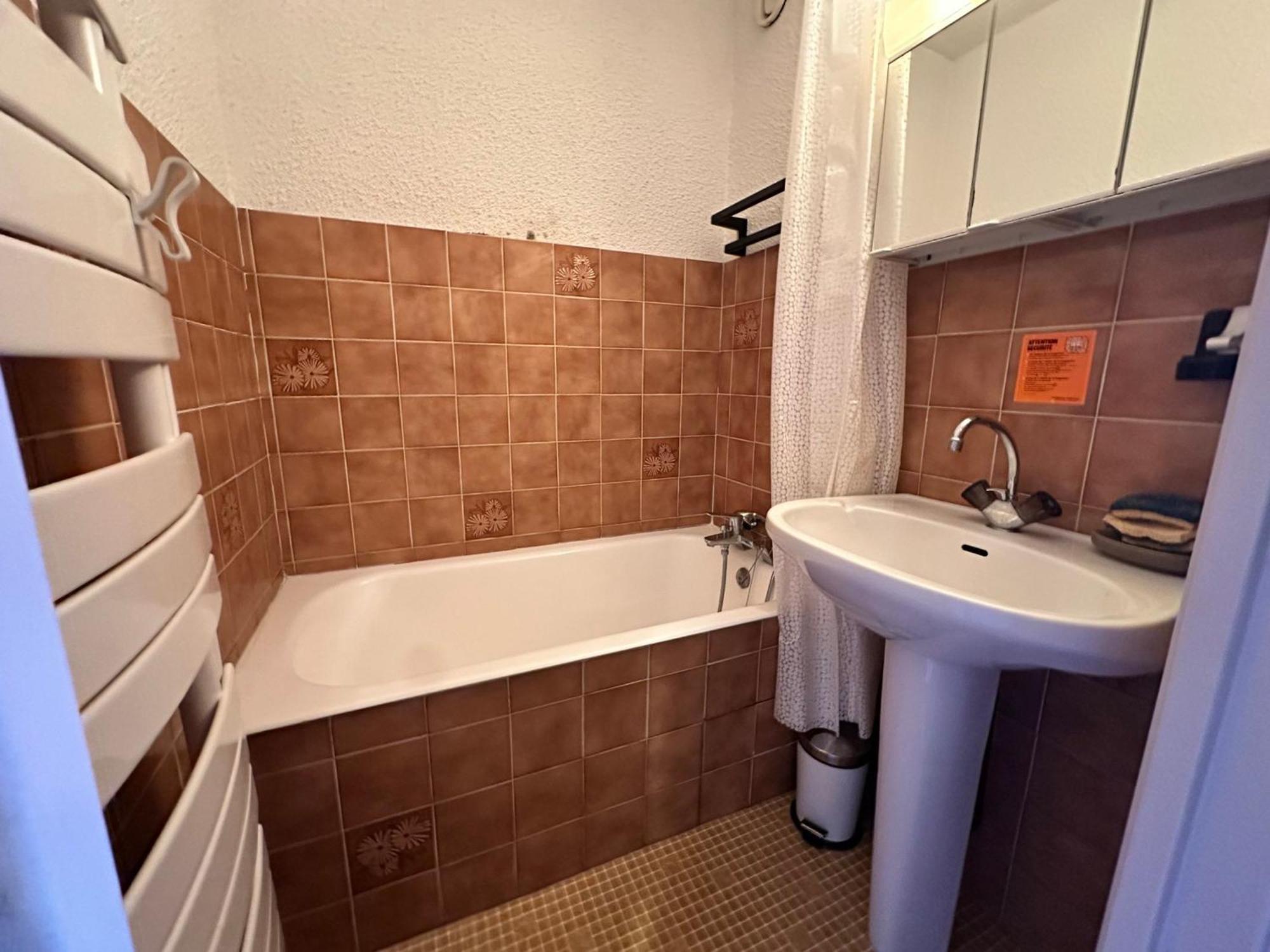 Studio Cabine Avec Balcon Sud, Proche Centre, Pistes De Luge Et Piscine - Fr-1-515-109 维拉尔-德朗 外观 照片